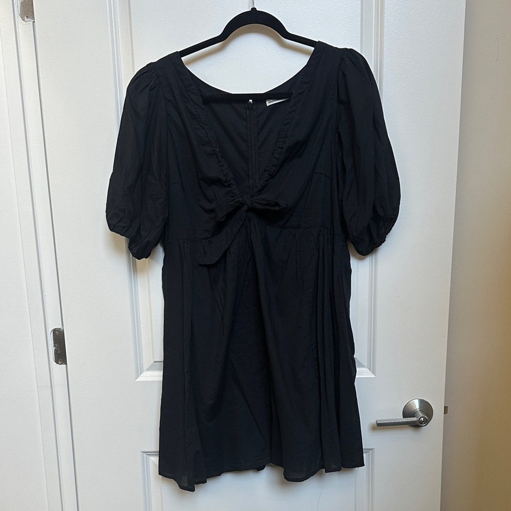Black Abercrombie dress